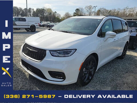 2022 Chrysler Pacifica for sale at Impex Auto Sales in Greensboro NC