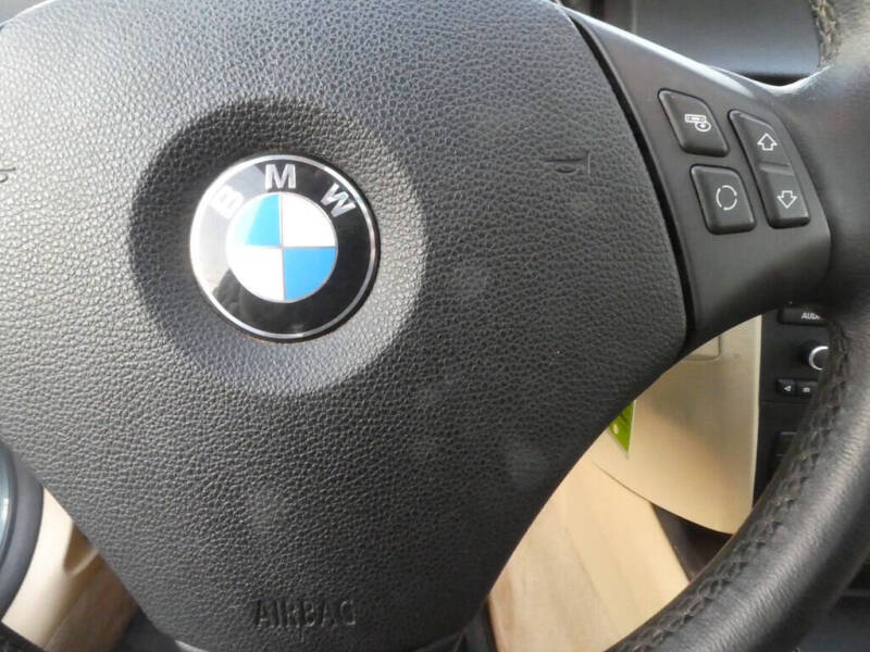 2011 BMW 3 Series 328i