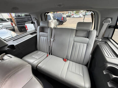 2004 Lincoln Navigator Luxury