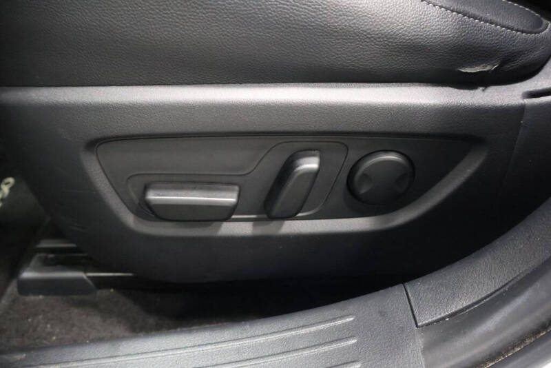 2023 Mazda CX-50 2.5 S Preferred Plus