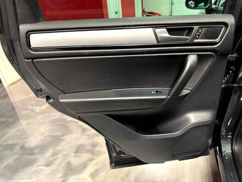 2014 Volkswagen Touareg