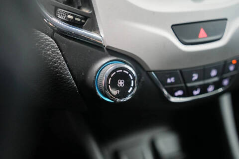 2016 Chevrolet Cruze LS Auto