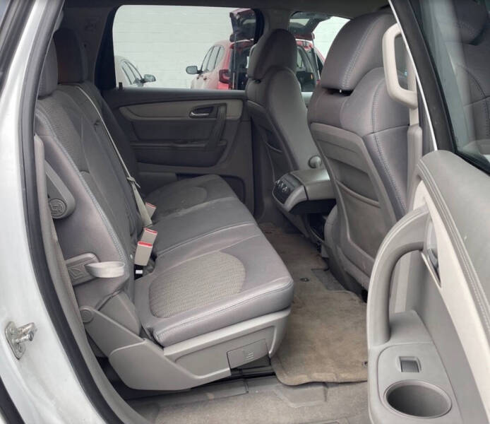 2016 Chevrolet Traverse LS