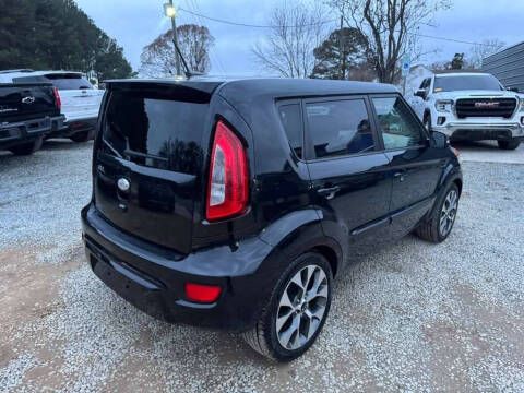 2013 Kia Soul +