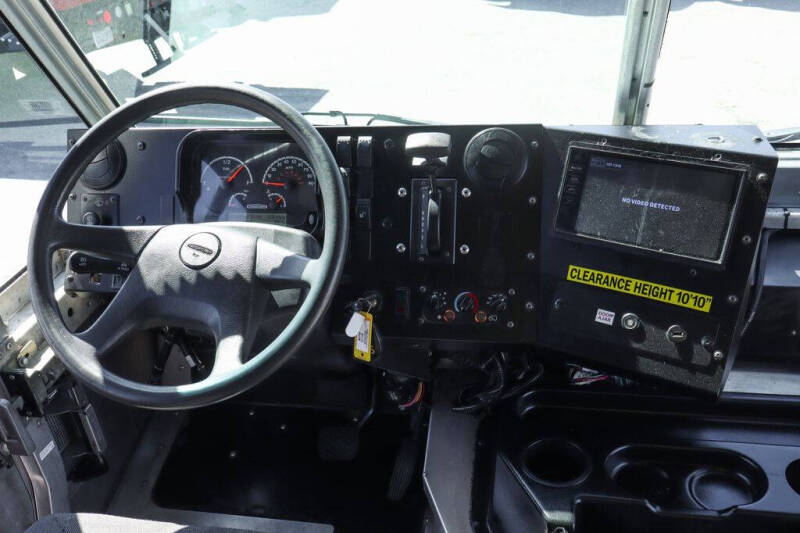 2020 Freightliner MT45 Chassis