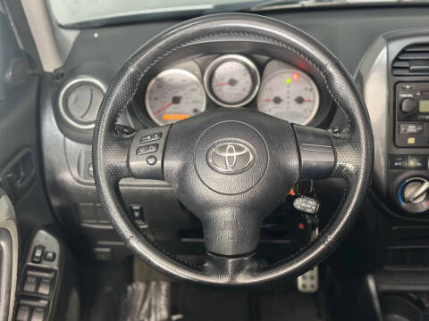 2004 Toyota RAV4