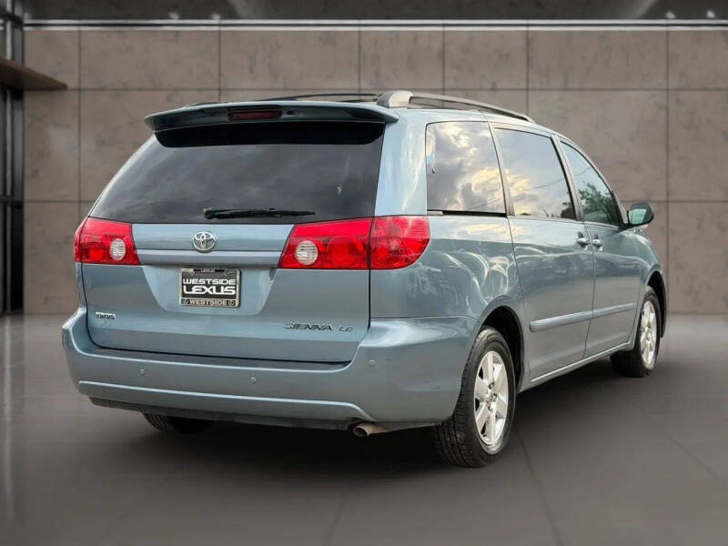 2006 Toyota Sienna