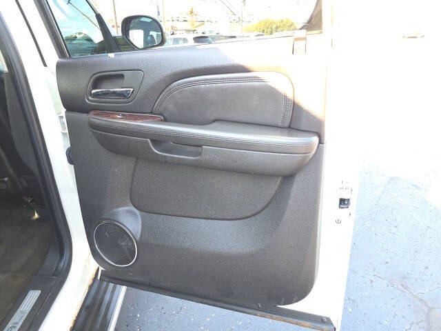 2009 GMC Yukon XL Denali