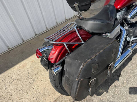 2010 Harley-Davidson FXDB -