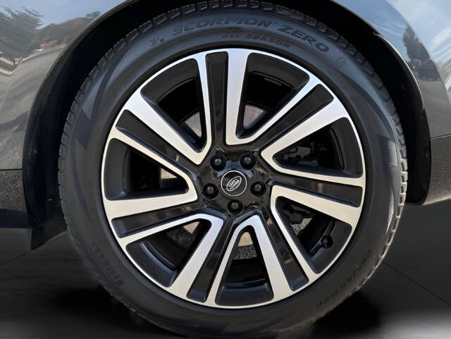 2023 Land Rover Range Rover P530 SE