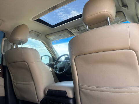 2017 Nissan Armada SL