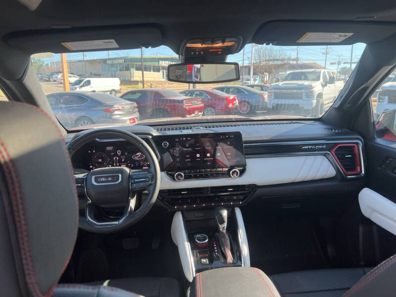 2023 GMC Canyon AT4X