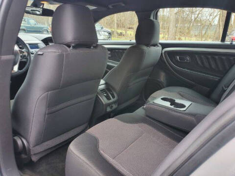 2018 Ford Taurus SEL