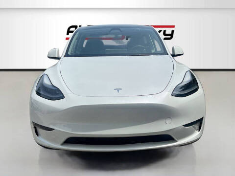 2024 Tesla Model Y Long Range