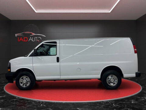 2022 Chevrolet Express 2500