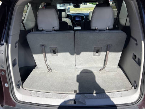 2017 GMC Acadia SLT-1