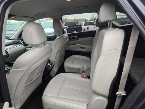 2022 Kia Sorento Hybrid EX