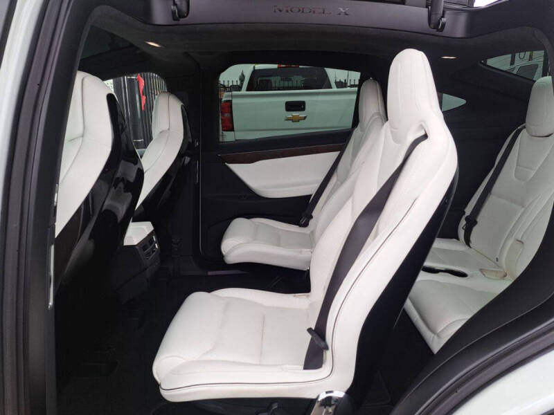 2016 Tesla Model X P90D