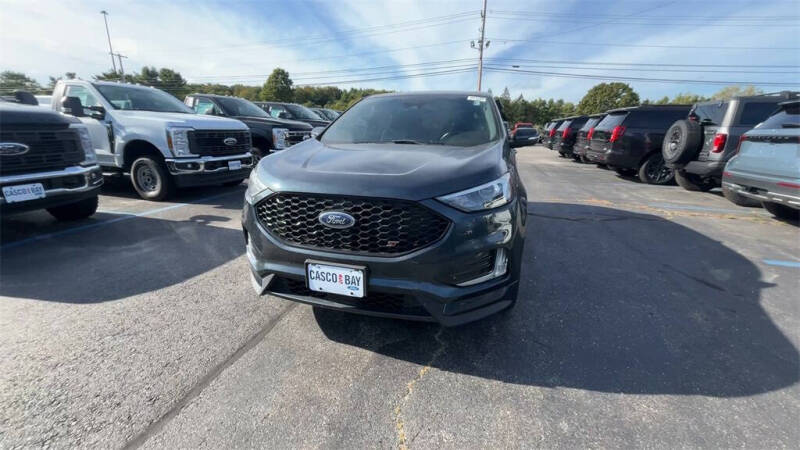 2022 Ford Edge ST