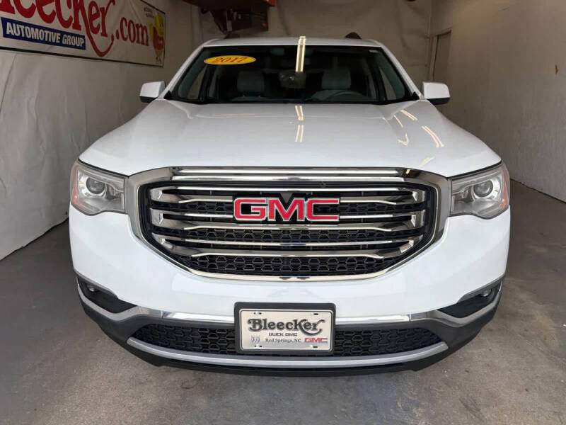2017 GMC Acadia SLE-2
