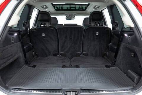 2023 Volvo XC90 B5 Core