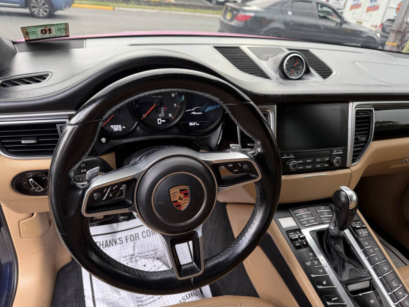 2018 Porsche Macan