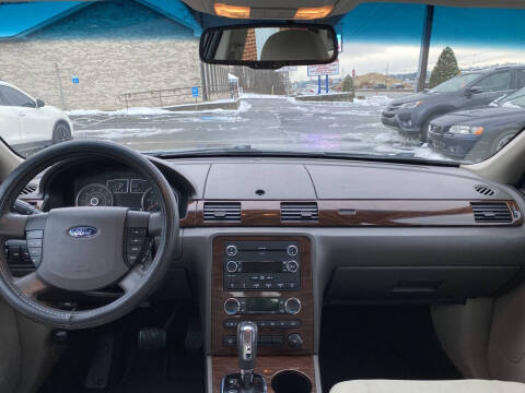 2008 Ford Taurus SEL