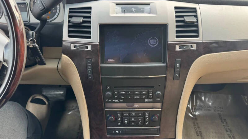 2012 Cadillac Escalade EXT Luxury