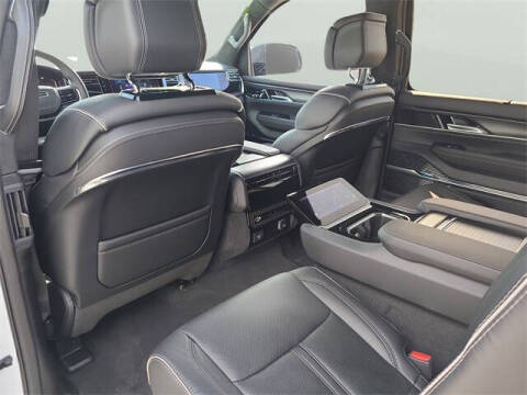 2024 Jeep Grand Wagoneer Obsidian