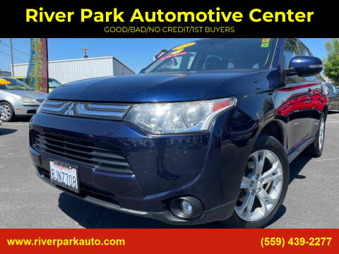 2014 Mitsubishi Outlander for sale at River Park Automotive Center in Fresno CA