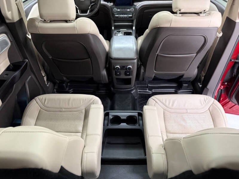 2020 Ford Explorer Platinum