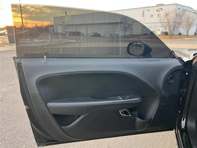 2015 Dodge Challenger SRT Hellcat