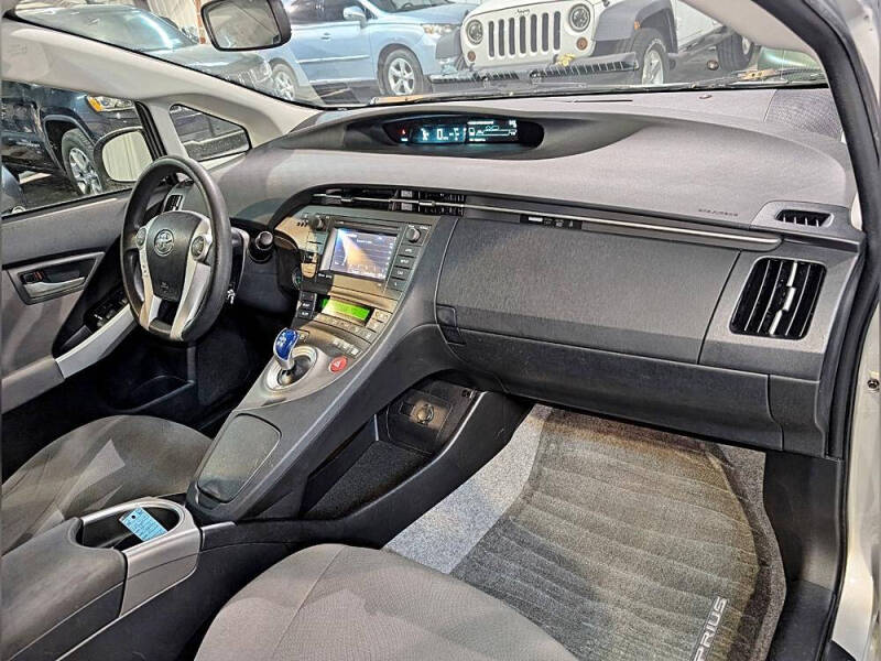 2015 Toyota Prius Four