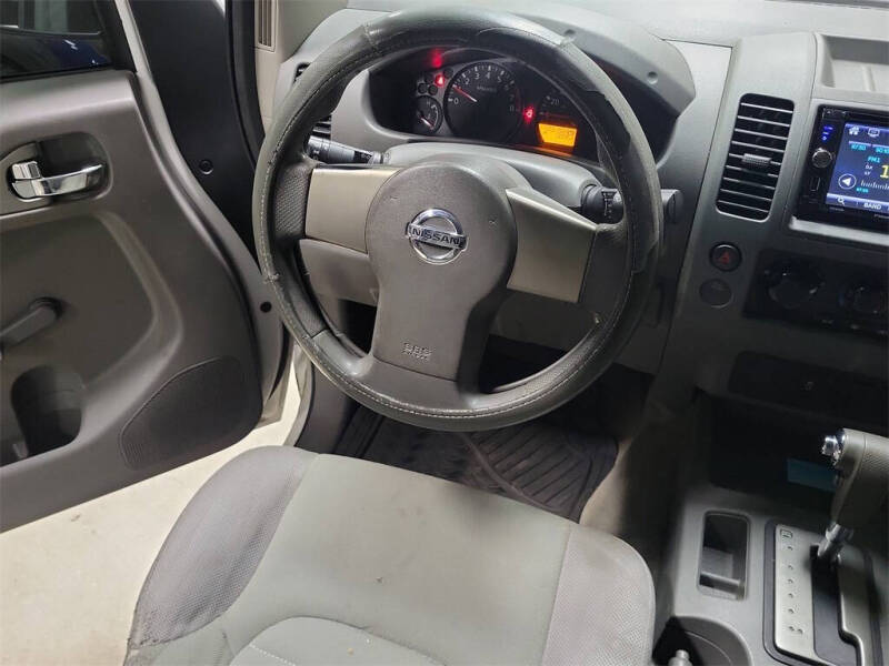 2012 Nissan Frontier S