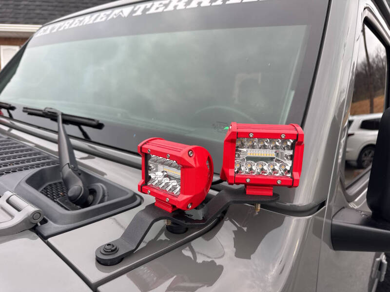 2021 Jeep Gladiator Willys