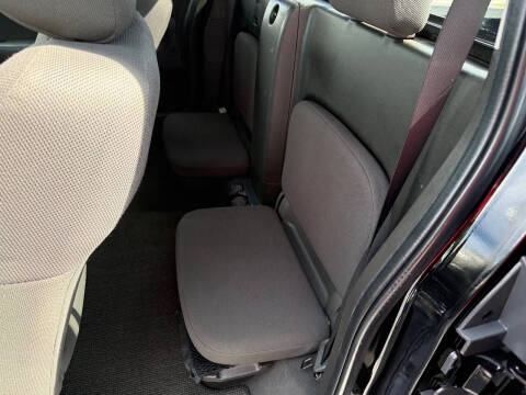 2006 Nissan Frontier XE