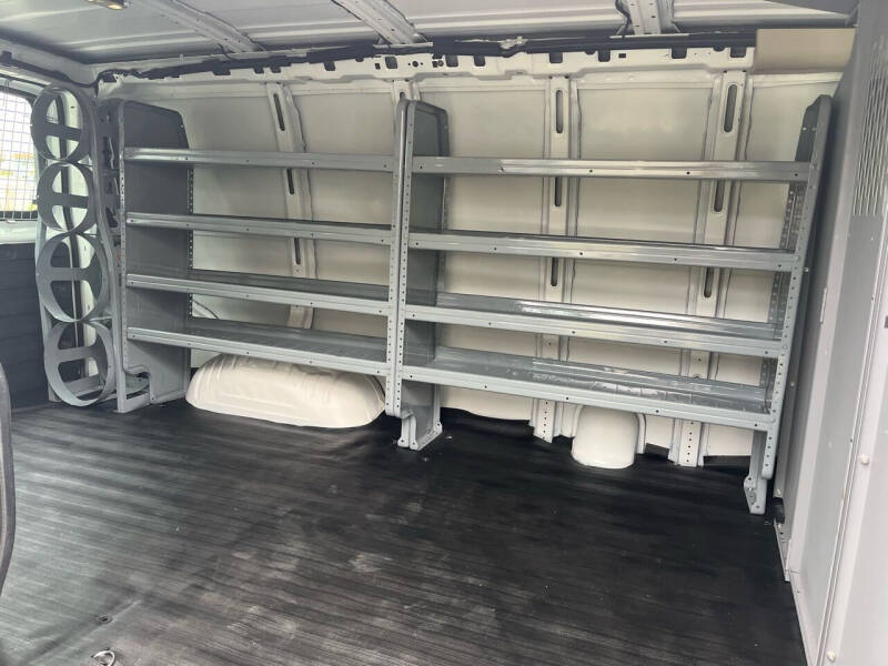 2018 Chevrolet Express 2500