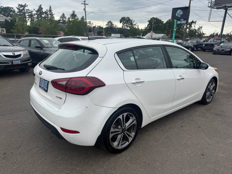 2016 Kia Forte5 EX