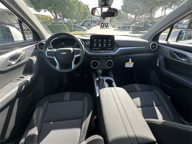 2025 Chevrolet Blazer LT