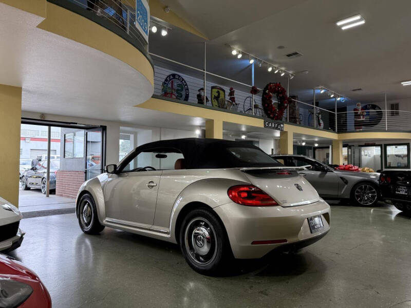 2015 Volkswagen Beetle Convertible 1.8T Classic PZEV