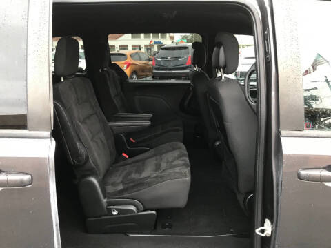 2018 Dodge Grand Caravan SE Plus