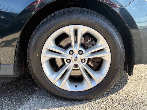 2014 Ford Taurus SEL