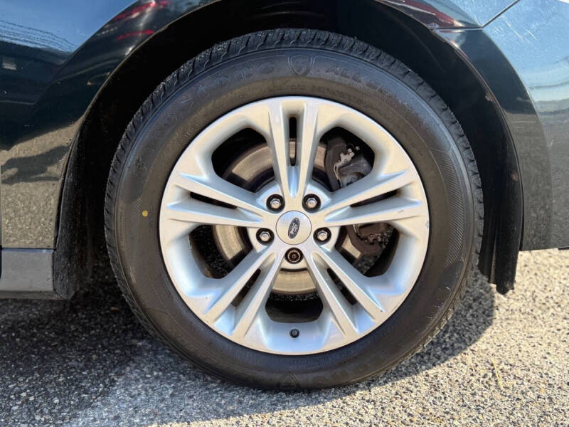 2014 Ford Taurus SEL