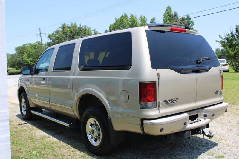 2005 Ford Excursion Limited
