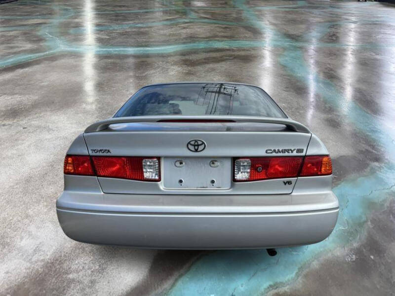 2000 Toyota Camry LE V6