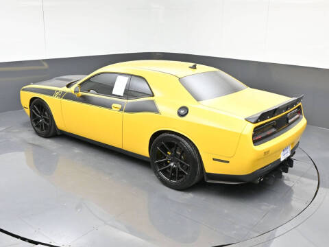 2017 Dodge Challenger R/T Plus