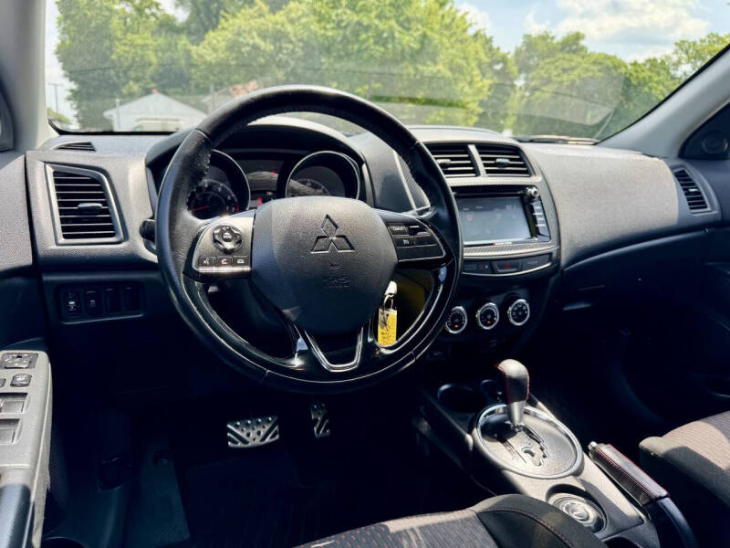 2017 Mitsubishi Outlander Sport LE