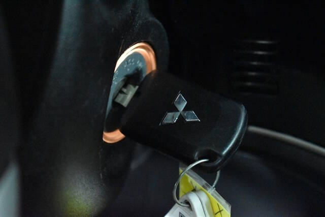 2018 Mitsubishi Outlander ES