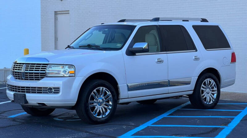 2010 Lincoln Navigator for sale at Carland Auto Sales INC. in Portsmouth VA