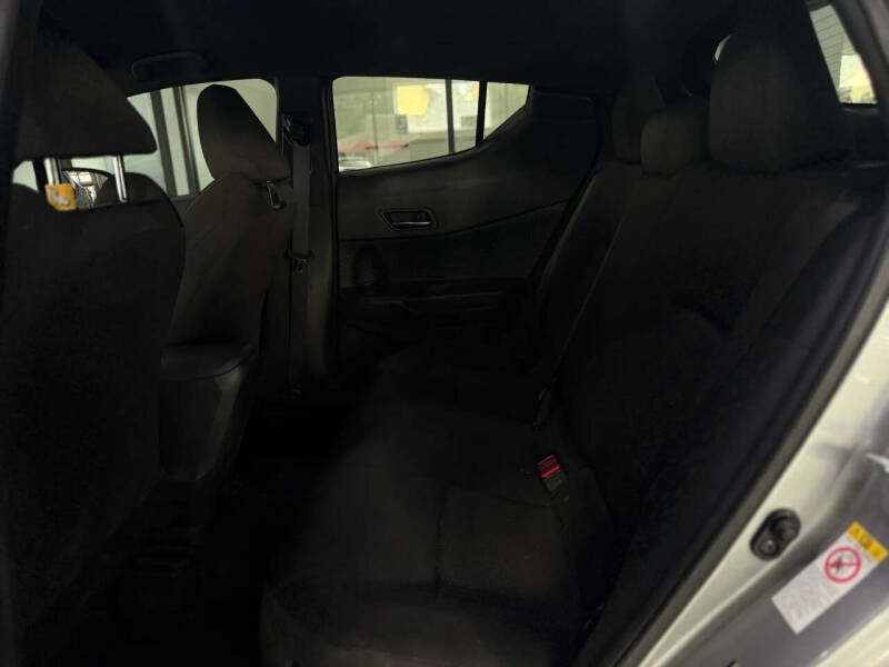 2018 Toyota C-HR XLE Premium